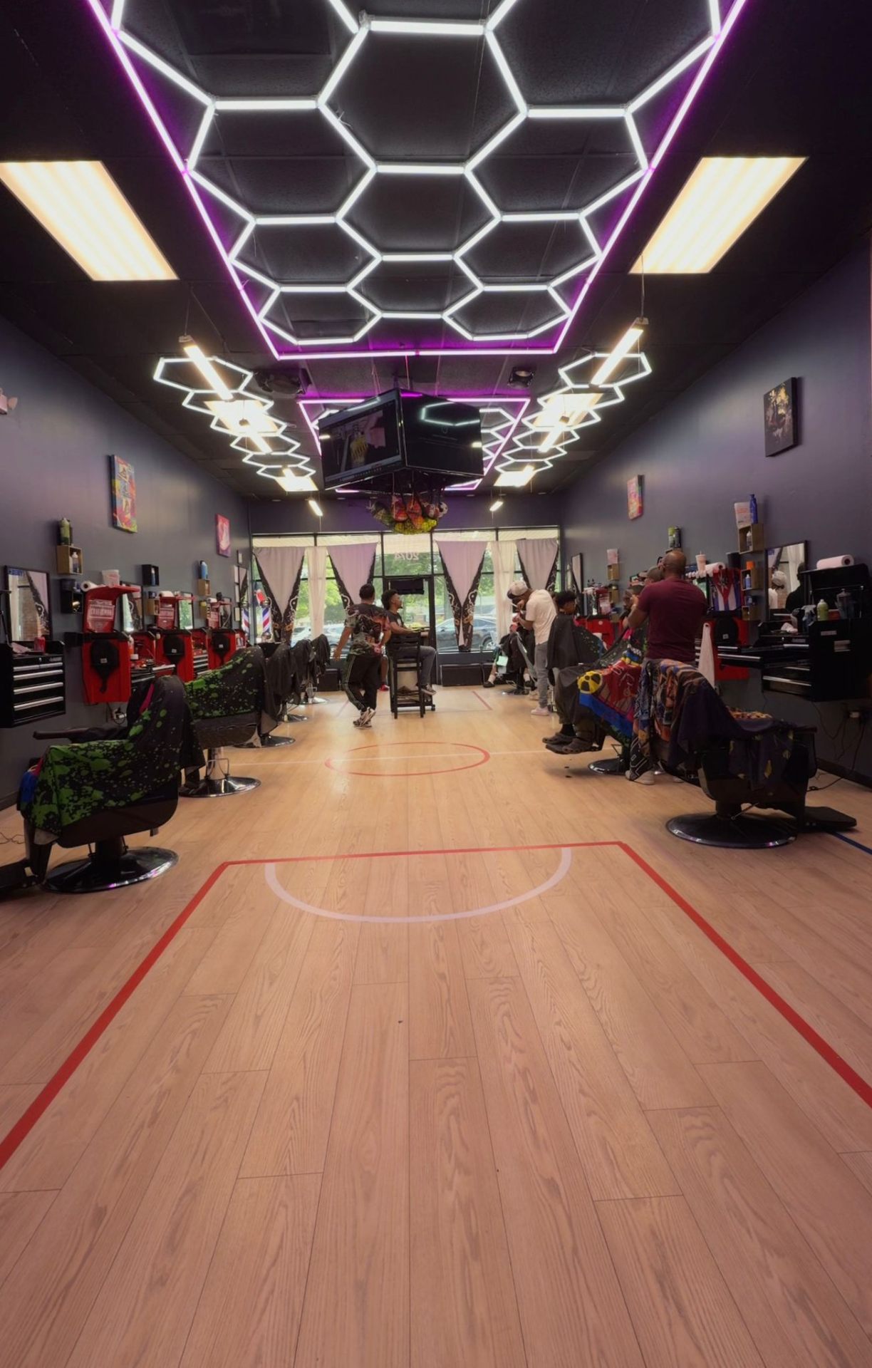 VVS Dominican Barbershop — photo 4